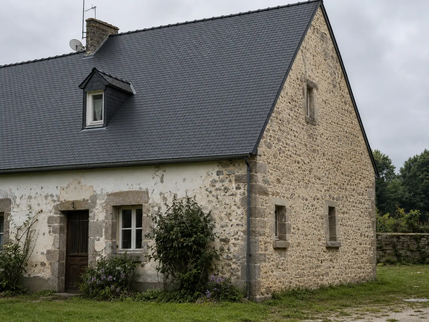 Réfection toiture ardoise naturelle — après intervention Rénov'Toit